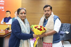 First, she met with Amit Shah, and now Assembly Speaker Ritu Khanduri Bhushan has met with BJP's newly appointed national working president, Nitin Naveen.